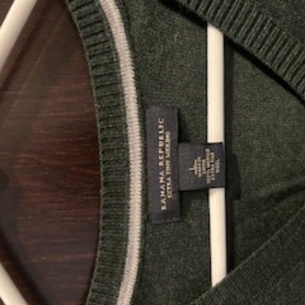 Mens V Neck sweater